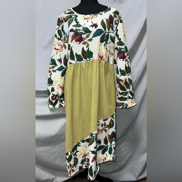 Emery Rose Dresses & Skirts - Emery Rose Green Floral Dress Size XXL